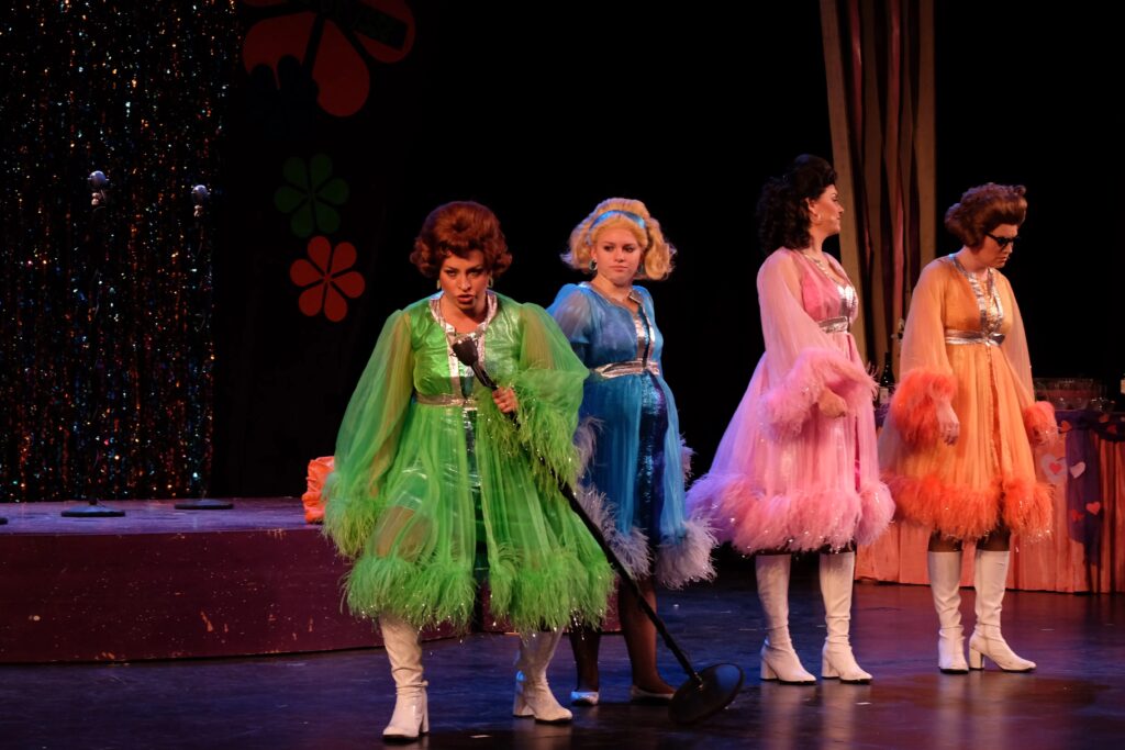 The Marvelous Wonderettes12